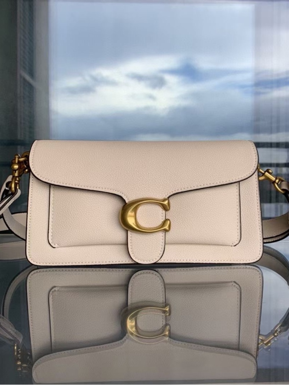 Coach Cream Leather Shoulder Bag with Gold Hardware